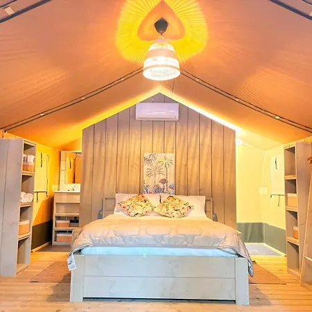 مكان تخييم Anna Glamping *