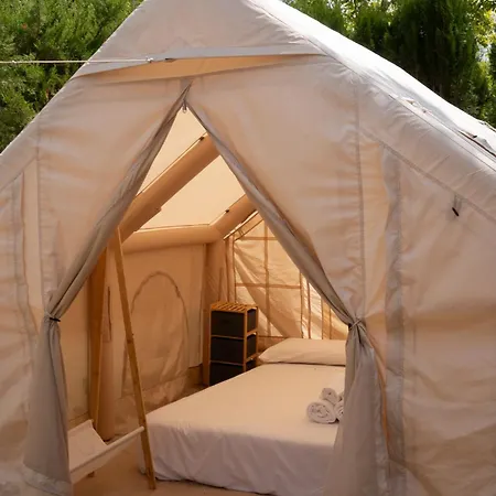 Anna Glamping *